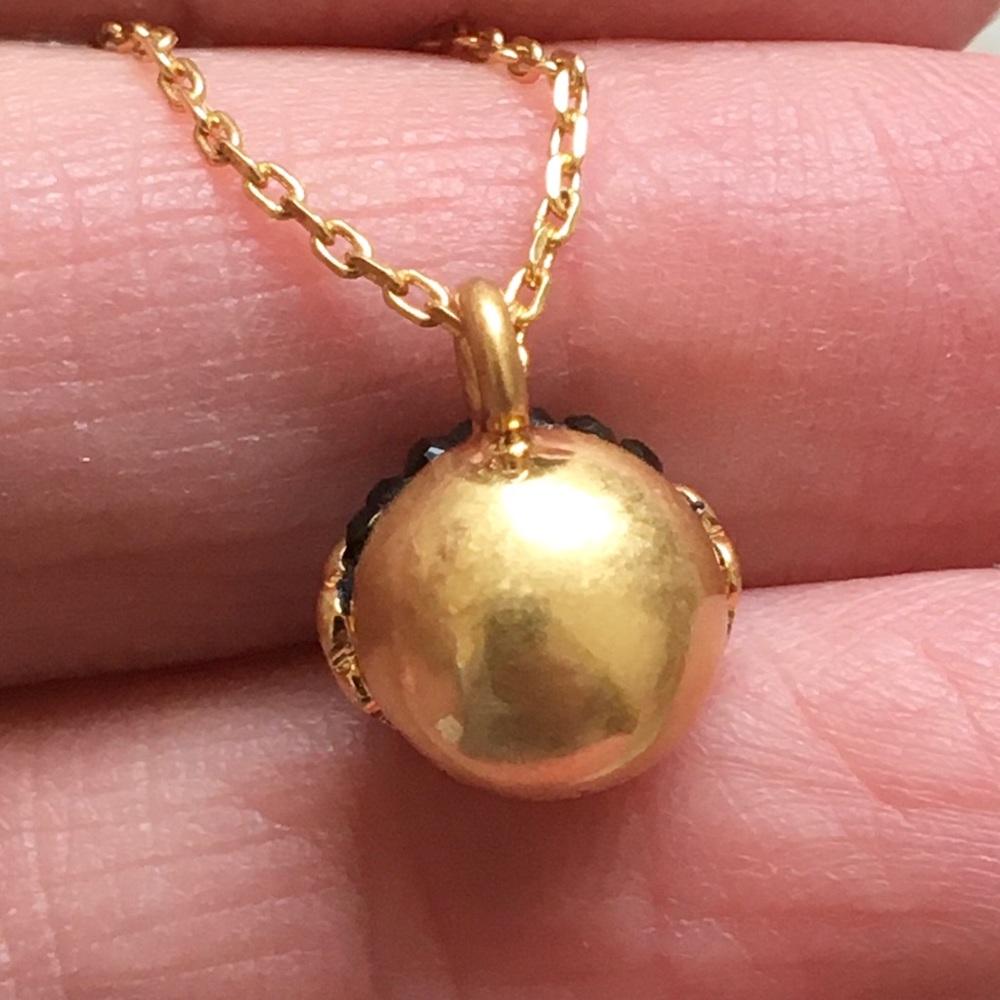 Adorable NWT Kate Spade Penguin necklace! - Picture 5 of 7
